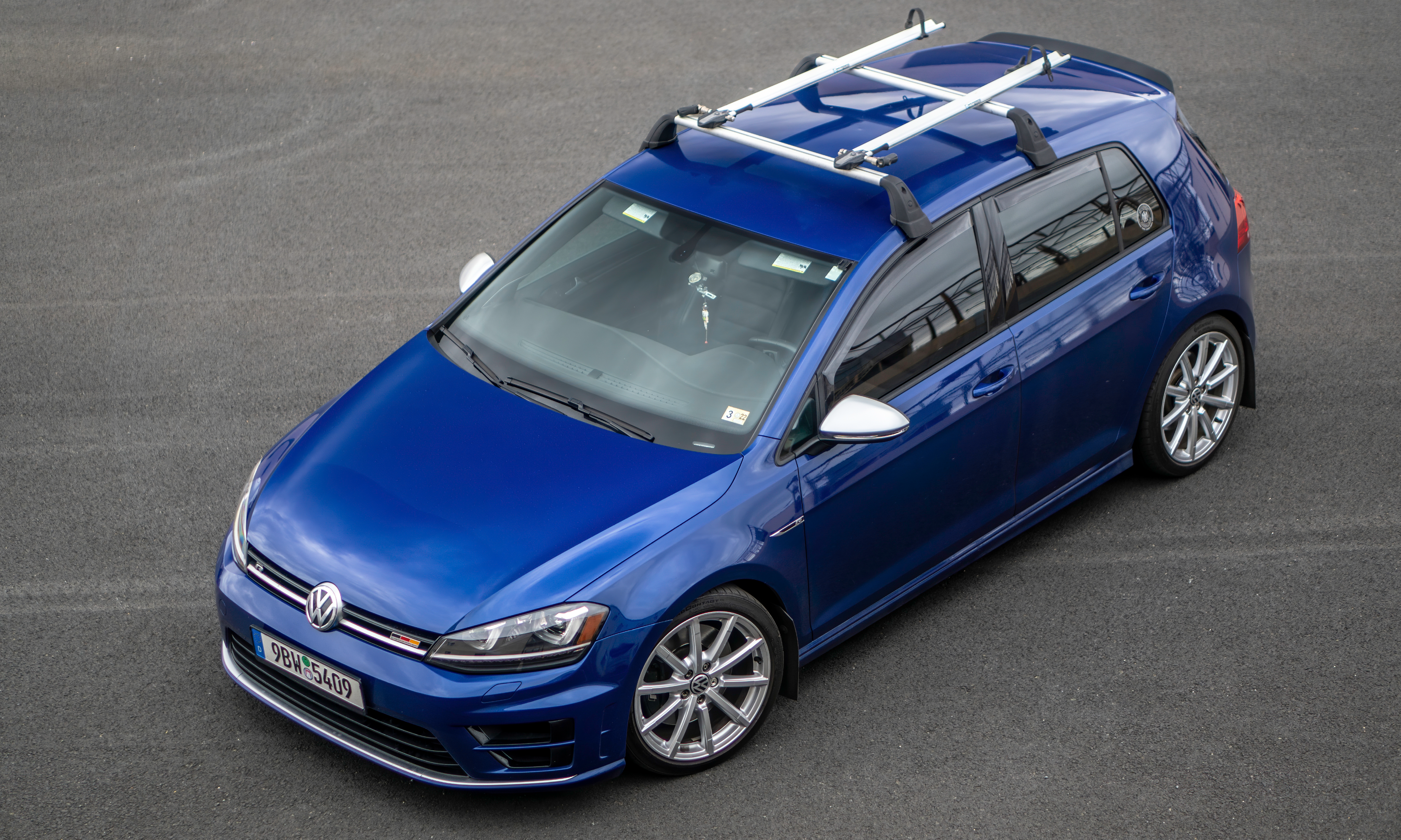 Rennwagen Spoiler Extension V1 on Lapiz Blue Golf R