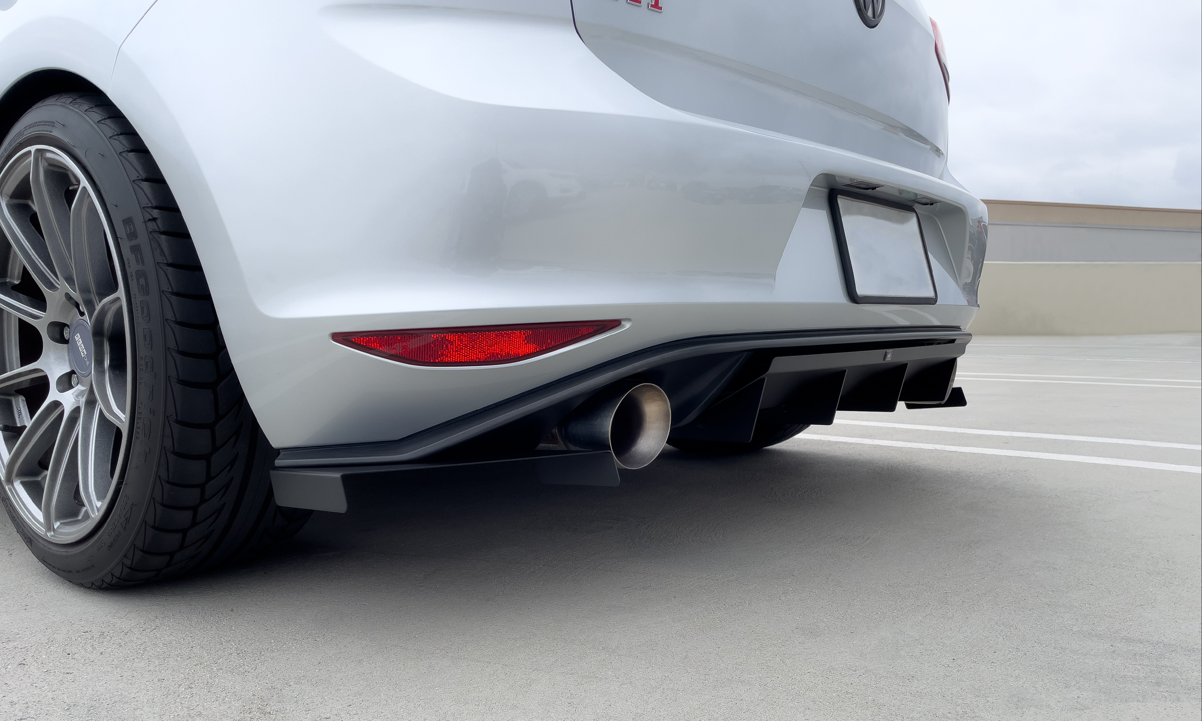 Rennwagen MK7 GTI Rear Diffuser V2